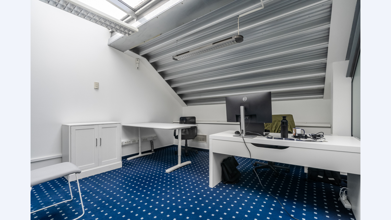 V18, Vilnius VI - 15